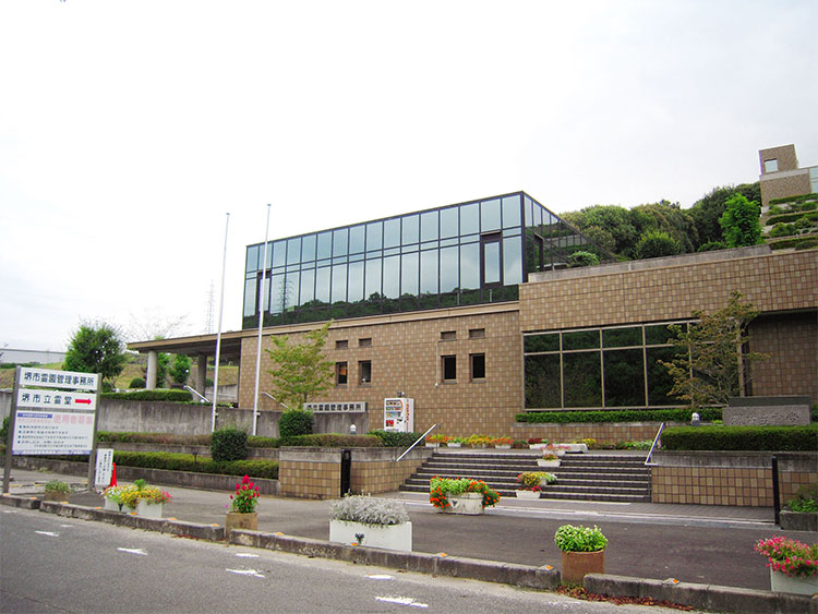 堺市霊園(鉢ヶ峯公園墓地)