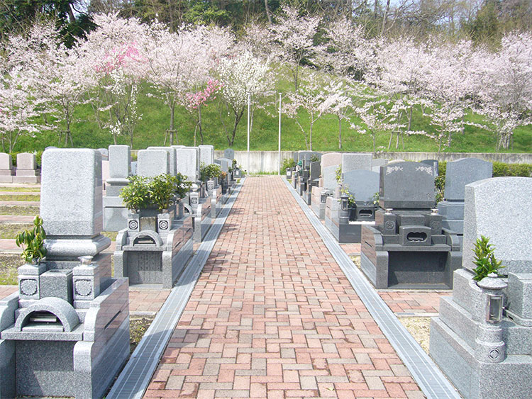 京阪奈墓地公園