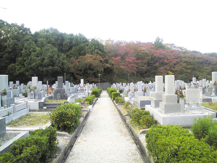 大阪狭山市営 西山霊園