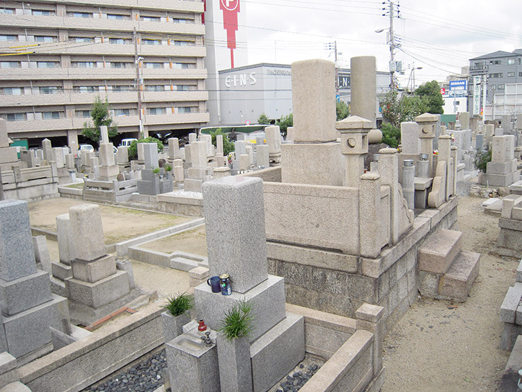 大阪市営 千躰霊園