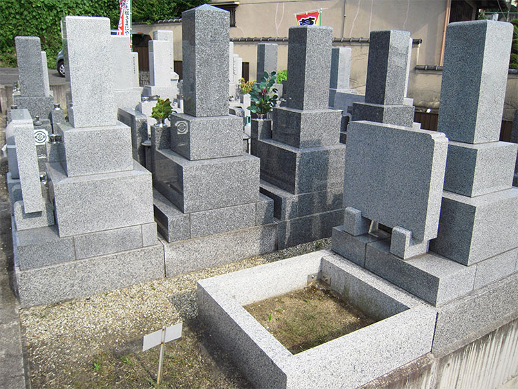 上石切法照寺霊苑