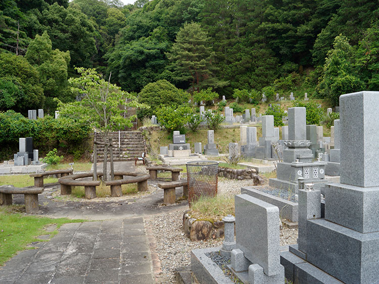 奈良市営 奈良市寺山霊苑