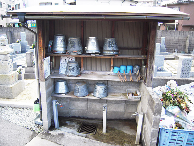 大阪市営 苅田墓地