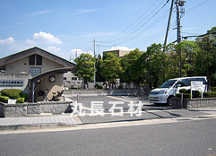 八尾市立 龍華墓地